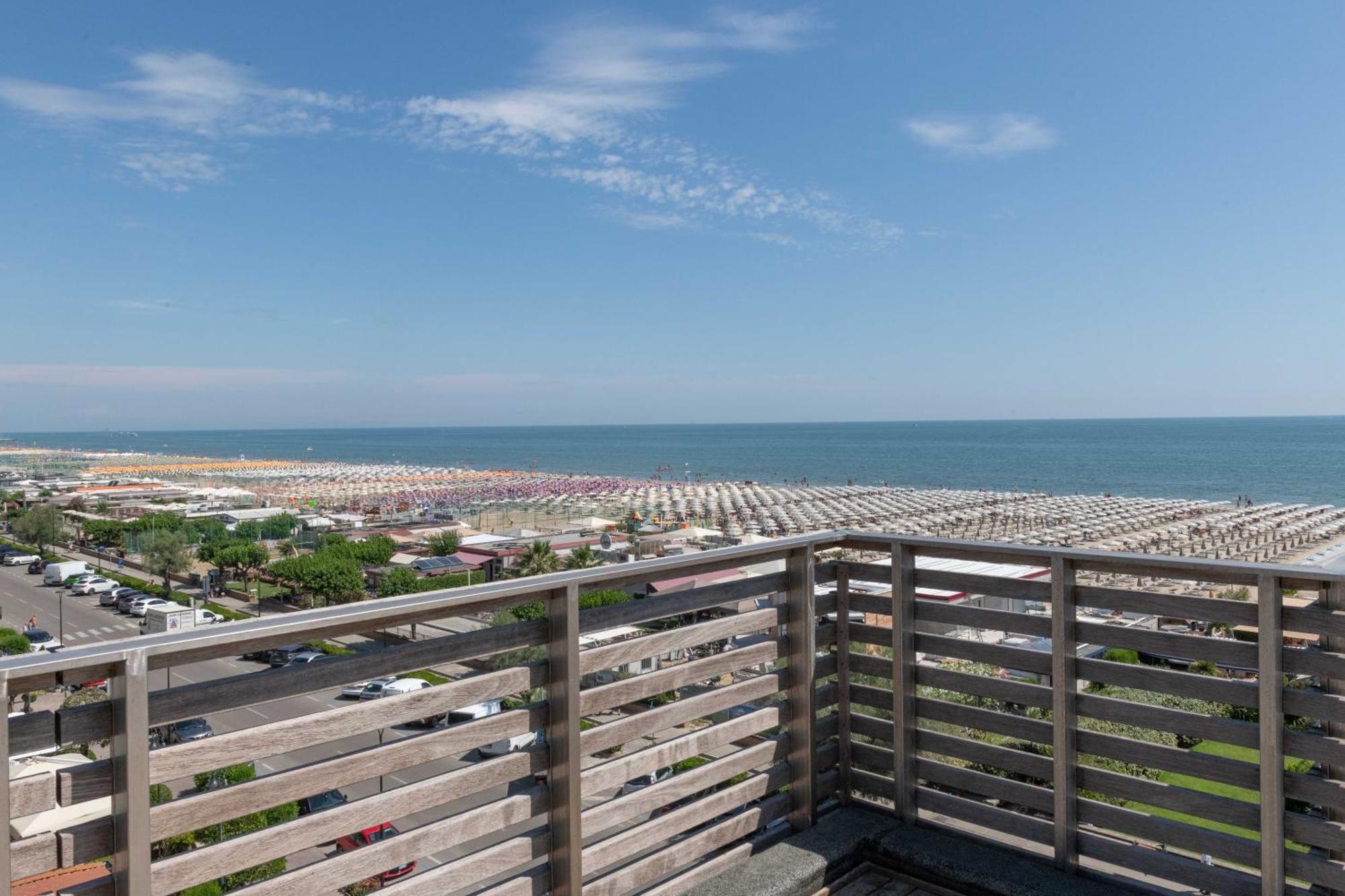 Kiss Beachfront Hotel & Restaurant Cervia Exteriér fotografie